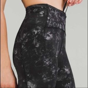 NWT Lululemon Swift Speed HR Tight - 25” - Size 8